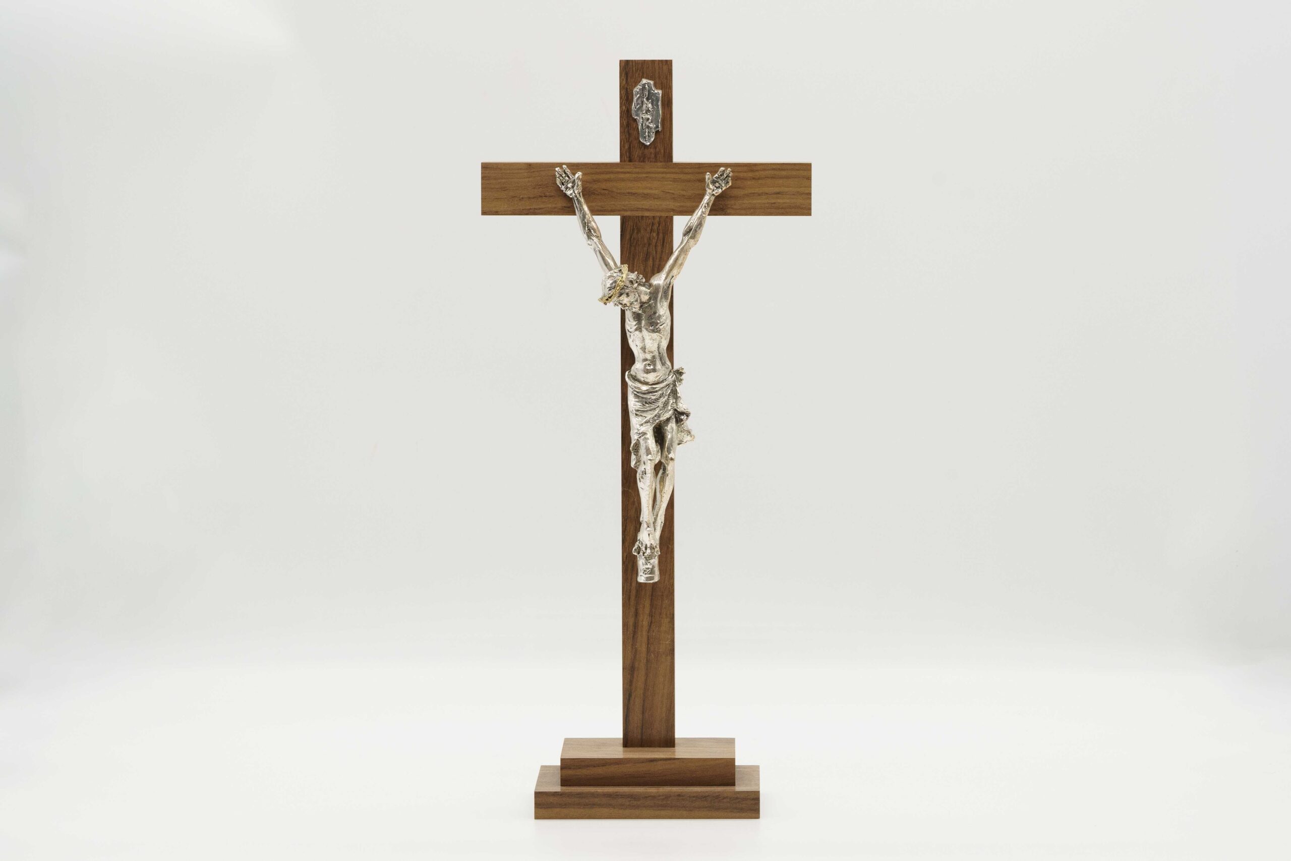 Crocifisso Legno e Cristo in Fusione con Base 50 cm